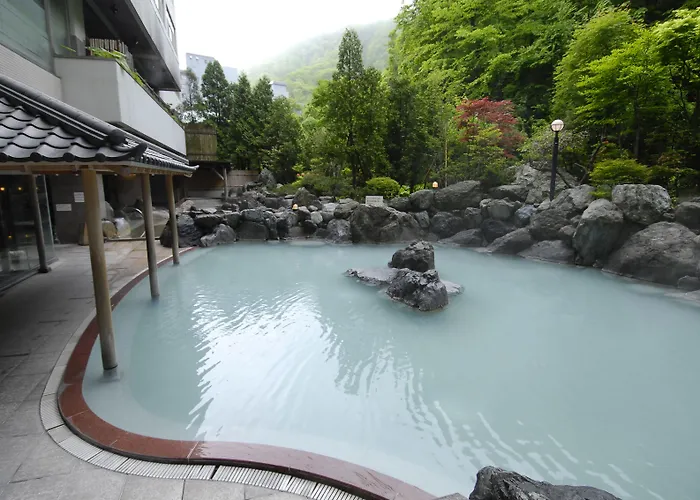 登别麻火若巴酒店