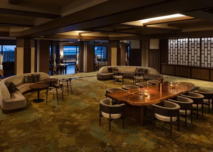 Shari Hotels